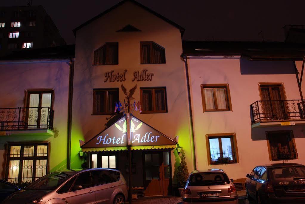 Hotel Adler チェスケー・ブジェヨヴィツェ エクステリア 写真